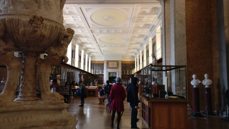 大英博物館のルーム1 王の図書室 見どころを全部紹介するよ ロンドンアートめぐり
