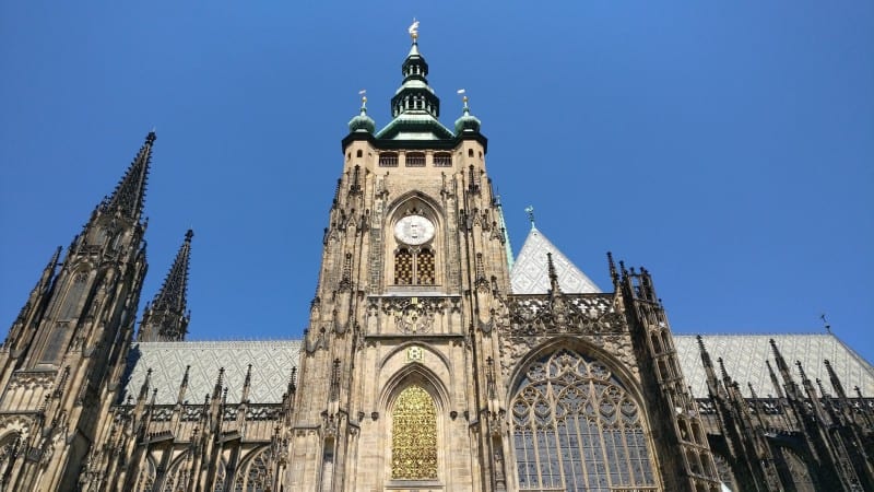 美しすぎるプラハの聖ヴィート大聖堂とイジー教会 プラハ城の見どころ ウツミチ ロンドン暮らし