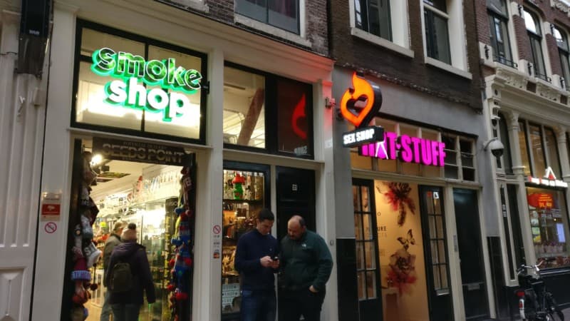 アムステルダム旅行レポ アートと可愛い街並み 大麻と性風俗が共存する街 ウツミチ ロンドン暮らし