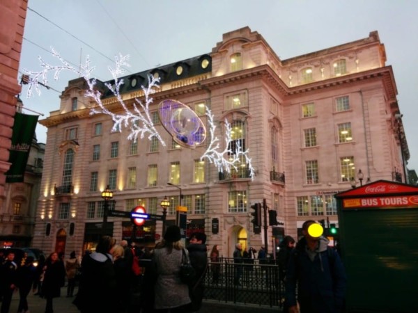 ロンドンのクリスマスはどんな感じ 現地のリアルな雰囲気を紹介 ウツミチ ロンドン暮らし